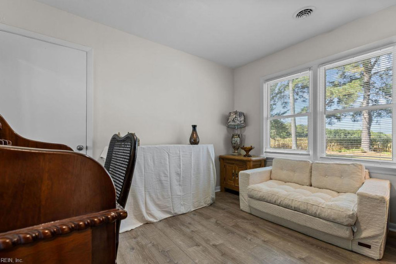 Photo 19 of 29 residential for sale in Suffolk virginia