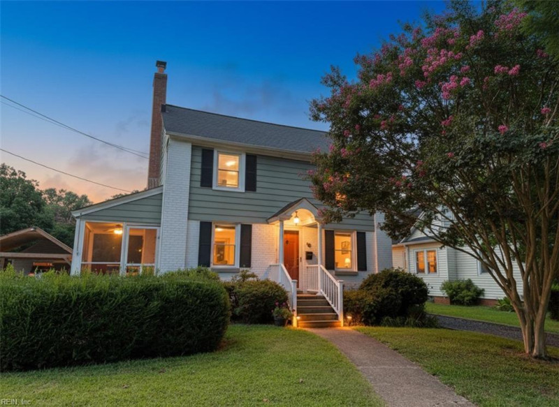 Photo 1 of 1 residential for sale in Hampton virginia