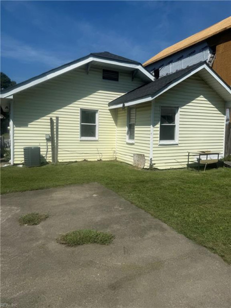 Photo 2 of 6 residential for sale in Norfolk virginia