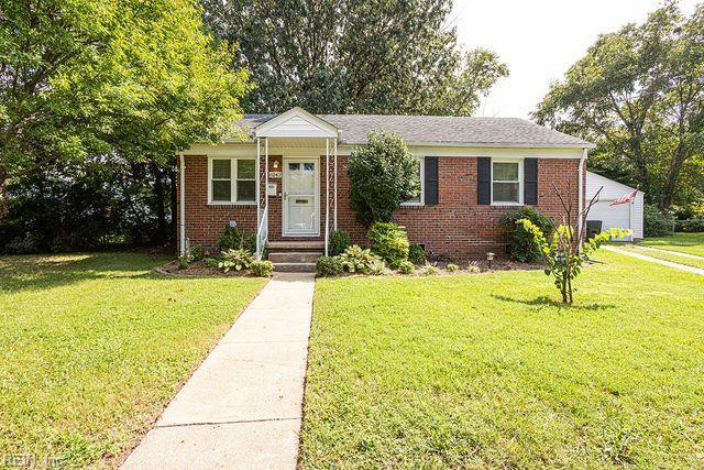 Photo 1 of 31 residential for sale in Norfolk virginia