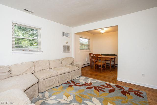 Photo 4 of 31 residential for sale in Norfolk virginia