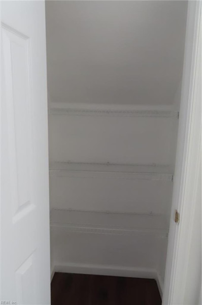 Photo 14 of 50 residential for sale in Virginia Beach virginia