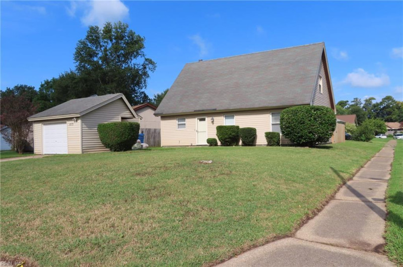 Photo 3 of 50 residential for sale in Virginia Beach virginia