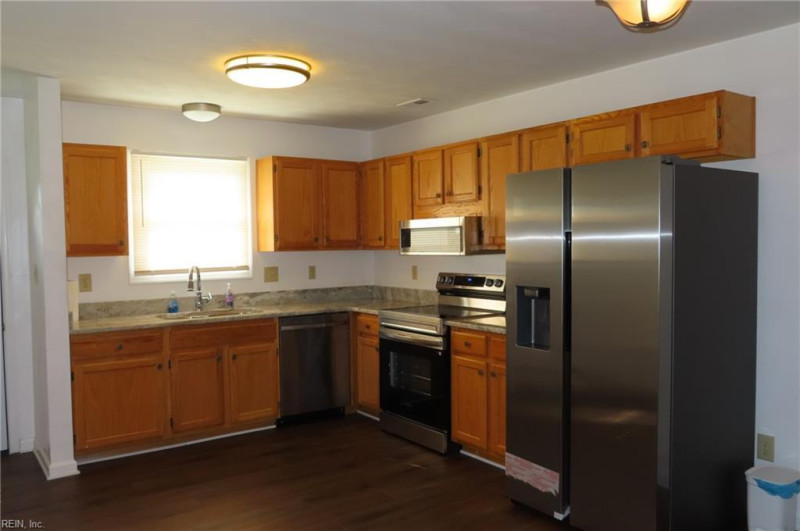 Photo 6 of 50 residential for sale in Virginia Beach virginia