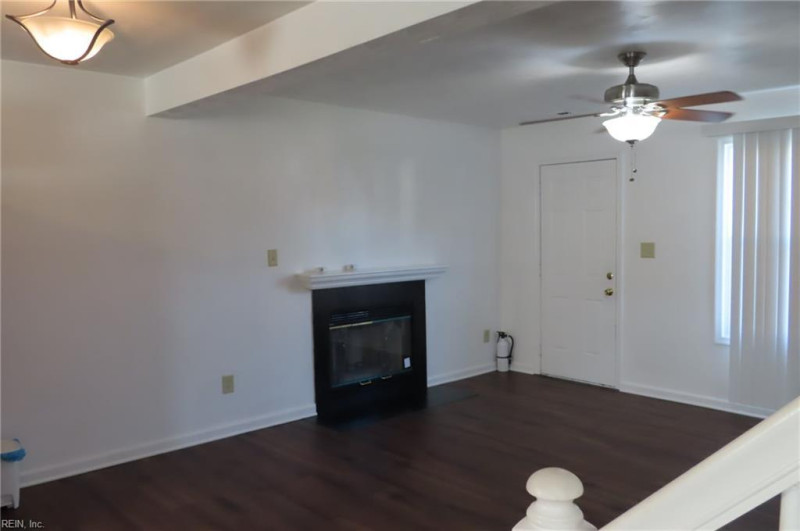 Photo 9 of 50 residential for sale in Virginia Beach virginia