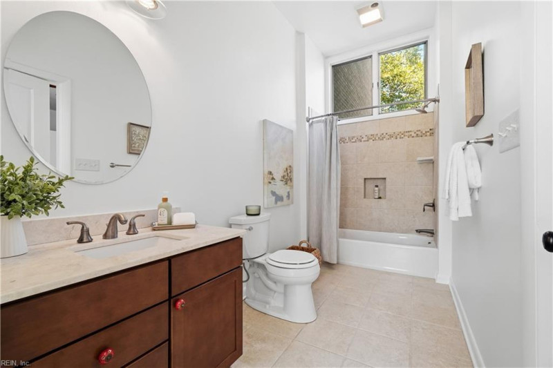 Photo 21 of 50 residential for sale in Norfolk virginia