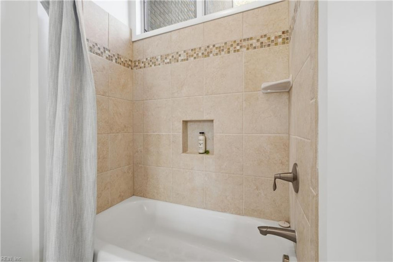 Photo 23 of 50 residential for sale in Norfolk virginia
