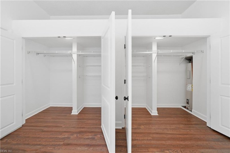 Photo 27 of 50 residential for sale in Norfolk virginia
