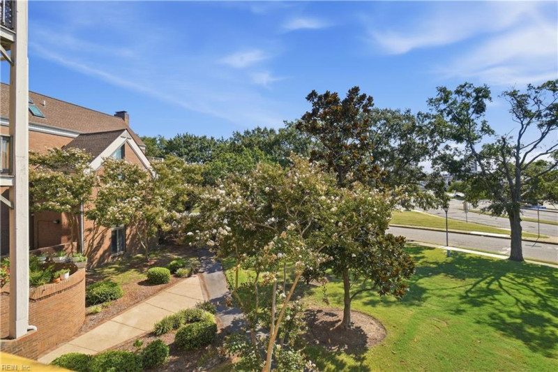Photo 36 of 50 residential for sale in Norfolk virginia