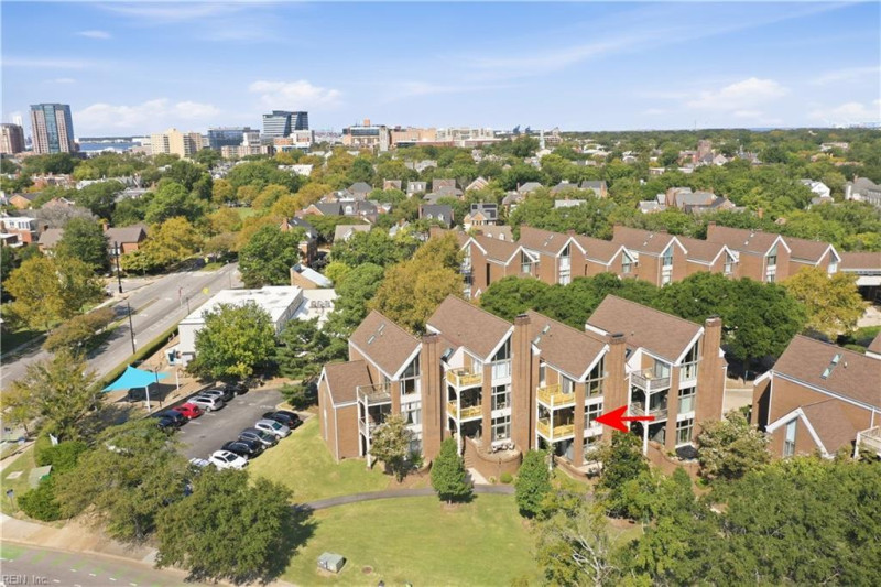 Photo 37 of 50 residential for sale in Norfolk virginia