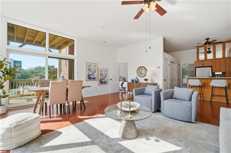 Photo 4 of 50 residential for sale in Norfolk virginia