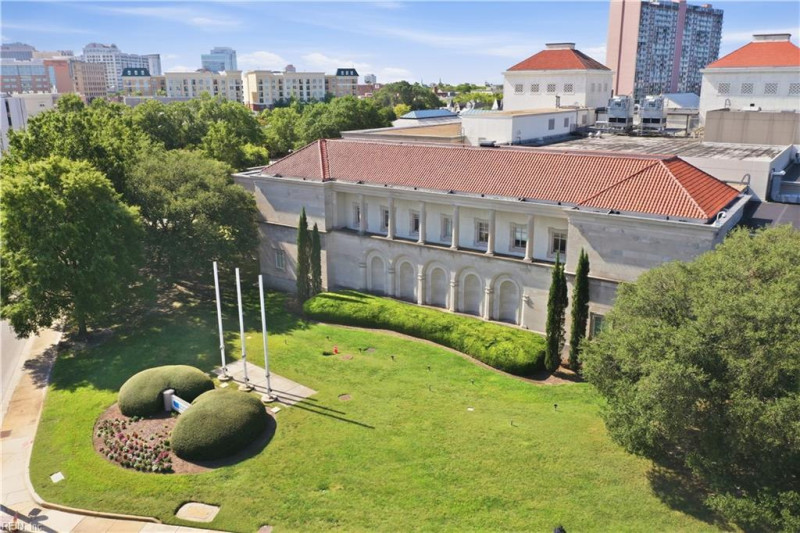 Photo 43 of 50 residential for sale in Norfolk virginia