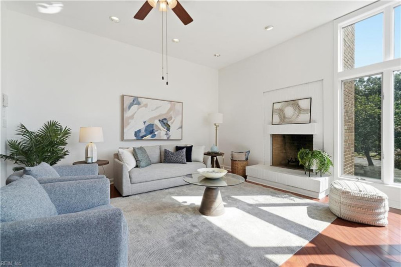 Photo 6 of 50 residential for sale in Norfolk virginia