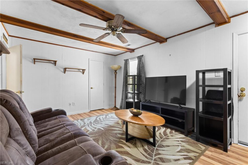 Photo 12 of 25 residential for sale in Virginia Beach virginia