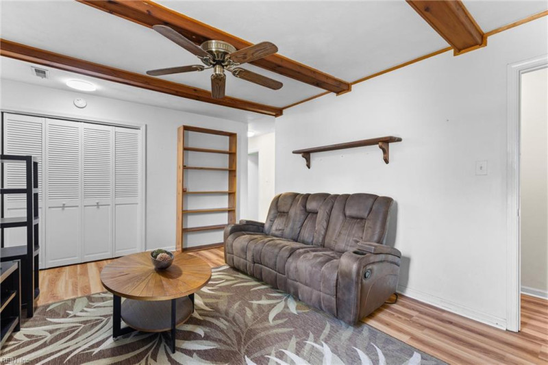 Photo 13 of 25 residential for sale in Virginia Beach virginia