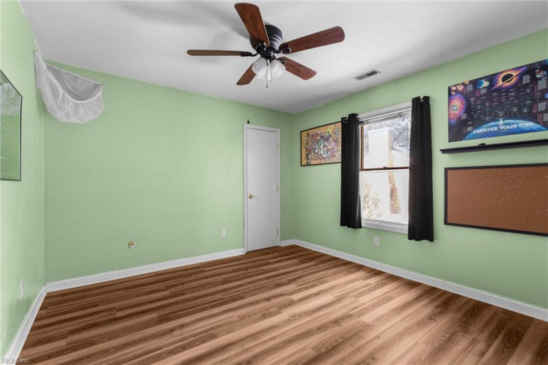 Photo 15 of 25 residential for sale in Virginia Beach virginia