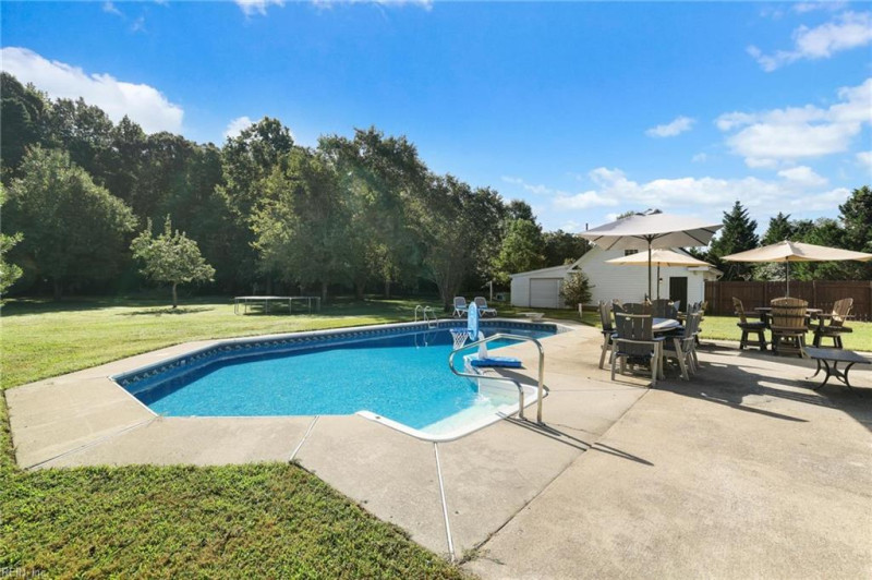 Photo 13 of 50 residential for sale in Chesapeake virginia Photo 13 of 50 residential for sale in Chesapeake virginia