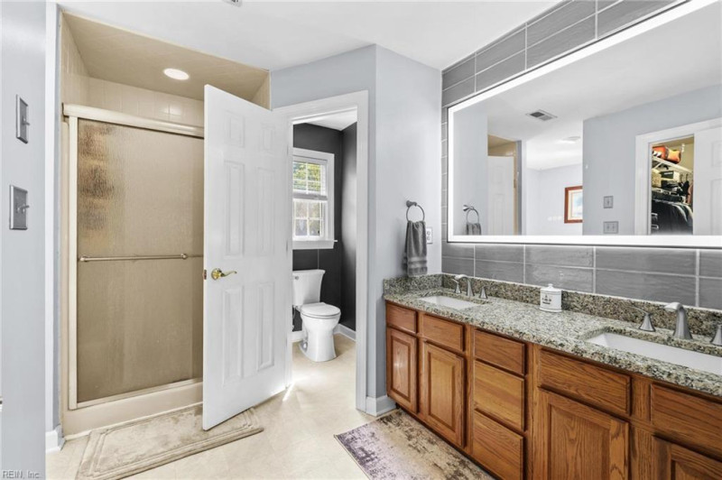 Photo 31 of 50 residential for sale in Chesapeake virginia Photo 31 of 50 residential for sale in Chesapeake virginia