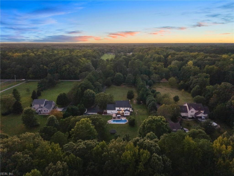 Photo 4 of 50 residential for sale in Chesapeake virginia Photo 4 of 50 residential for sale in Chesapeake virginia