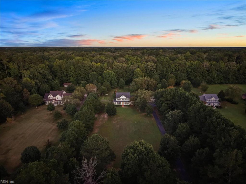 Photo 5 of 50 residential for sale in Chesapeake virginia Photo 5 of 50 residential for sale in Chesapeake virginia