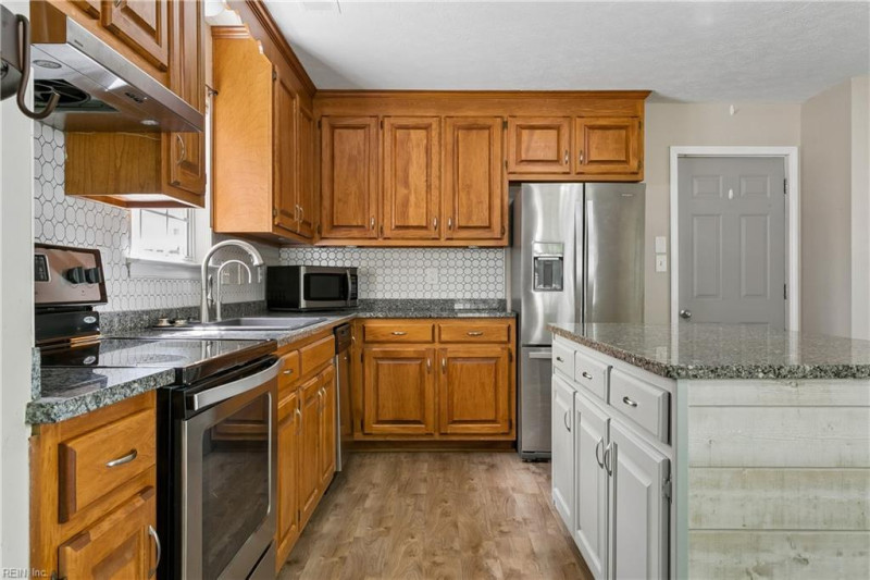 Photo 17 of 46 residential for sale in Newport News virginia Photo 17 of 46 residential for sale in Newport News virginia
