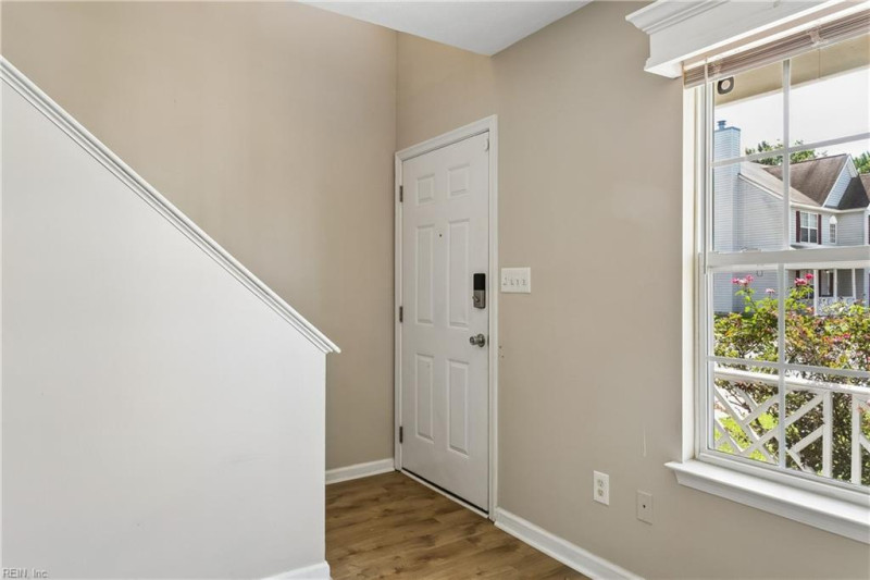 Photo 7 of 46 residential for sale in Newport News virginia Photo 7 of 46 residential for sale in Newport News virginia