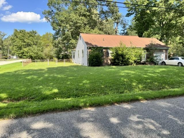 Photo 2 of 7 residential for sale in York County virginia Photo 2 of 7 residential for sale in York County virginia