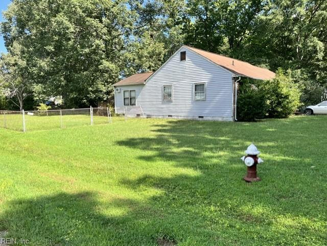 Photo 3 of 7 residential for sale in York County virginia Photo 3 of 7 residential for sale in York County virginia