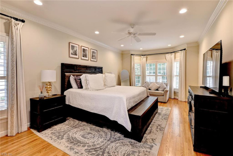 Photo 30 of 50 residential for sale in Williamsburg virginia
