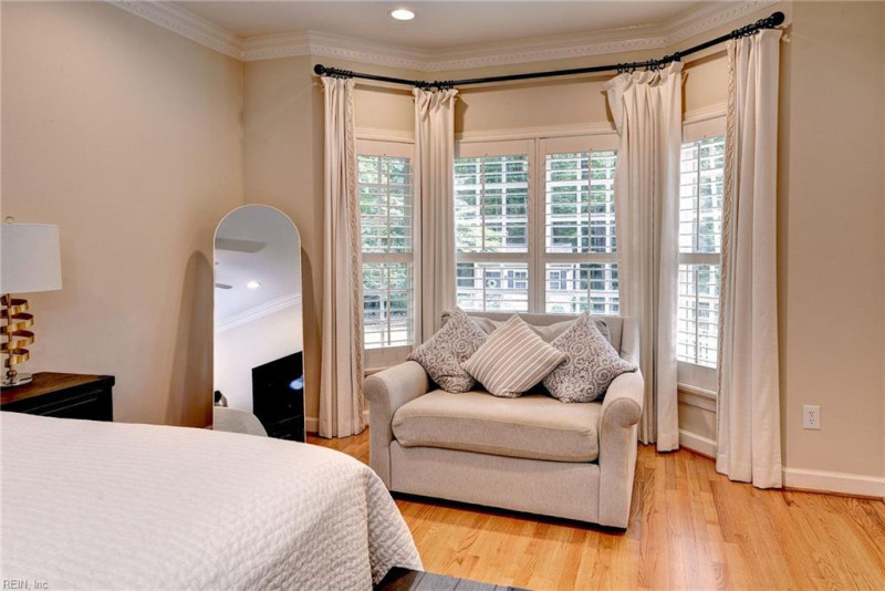 Photo 31 of 50 residential for sale in Williamsburg virginia