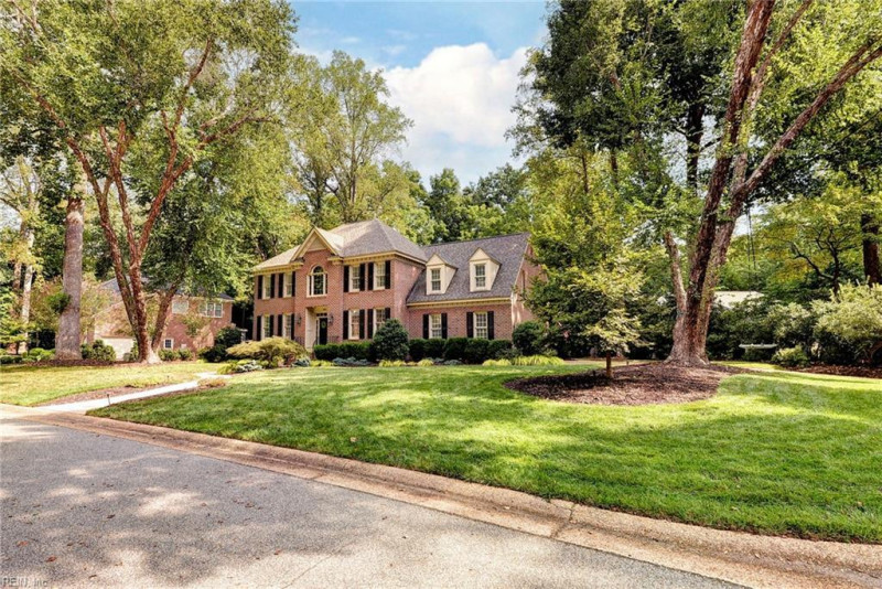 Photo 4 of 50 residential for sale in Williamsburg virginia