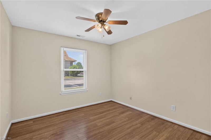Photo 14 of 28 residential for sale in Newport News virginia