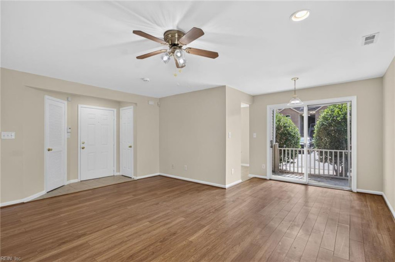Photo 6 of 28 residential for sale in Newport News virginia