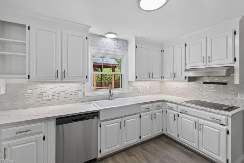 Photo 3 of 49 residential for sale in Newport News virginia Photo 3 of 49 residential for sale in Newport News virginia