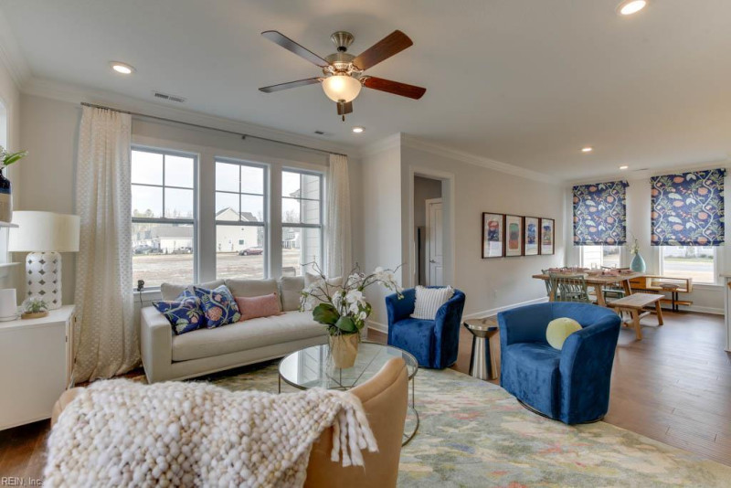 Photo 14 of 35 residential for sale in Chesapeake virginia