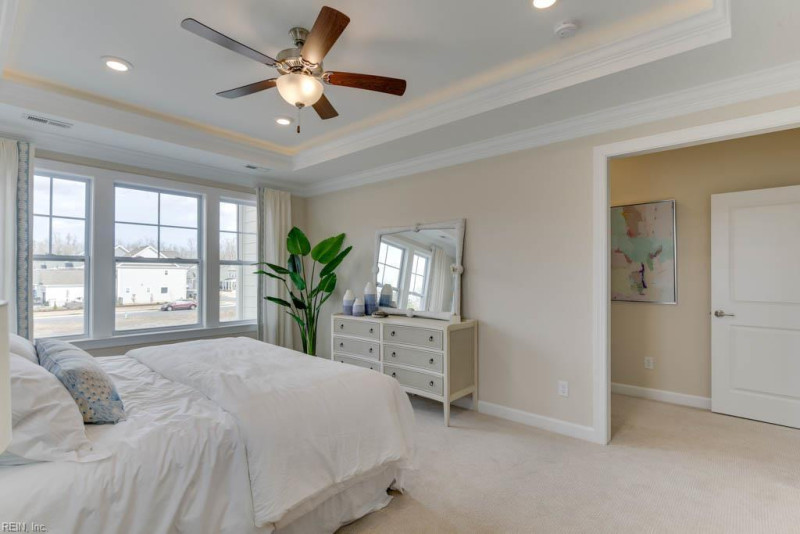 Photo 22 of 35 residential for sale in Chesapeake virginia