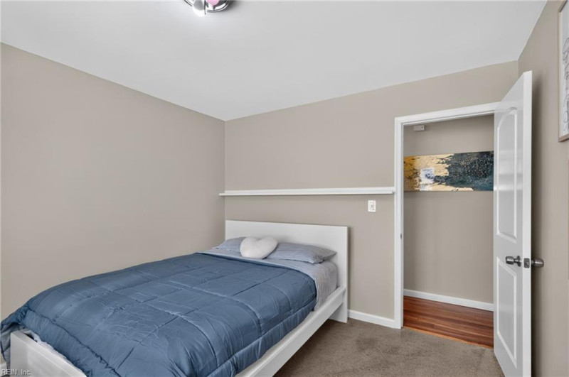 Photo 14 of 21 residential for sale in Hampton virginia