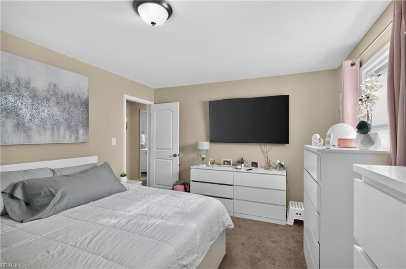Photo 15 of 21 residential for sale in Hampton virginia
