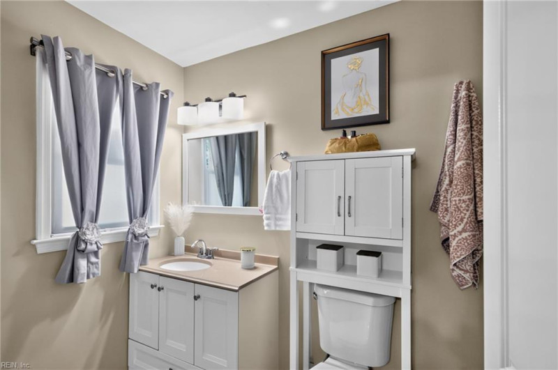 Photo 18 of 21 residential for sale in Hampton virginia