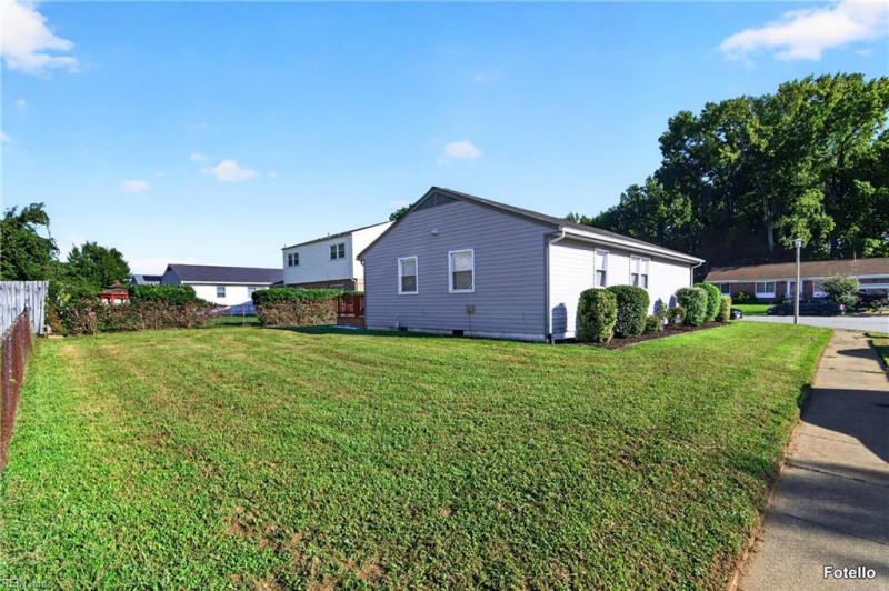Photo 20 of 21 residential for sale in Hampton virginia
