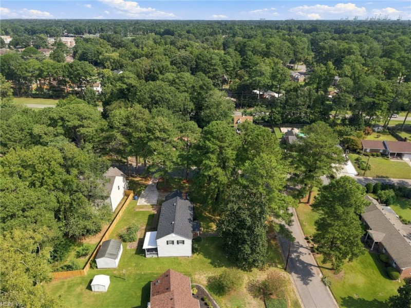 Photo 25 of 26 residential for sale in Chesapeake virginia Photo 25 of 26 residential for sale in Chesapeake virginia