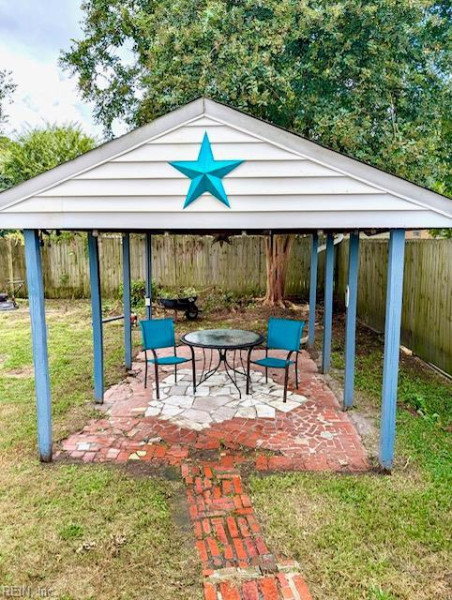 Photo 8 of 16 residential for sale in Chesapeake virginia Photo 8 of 16 residential for sale in Chesapeake virginia