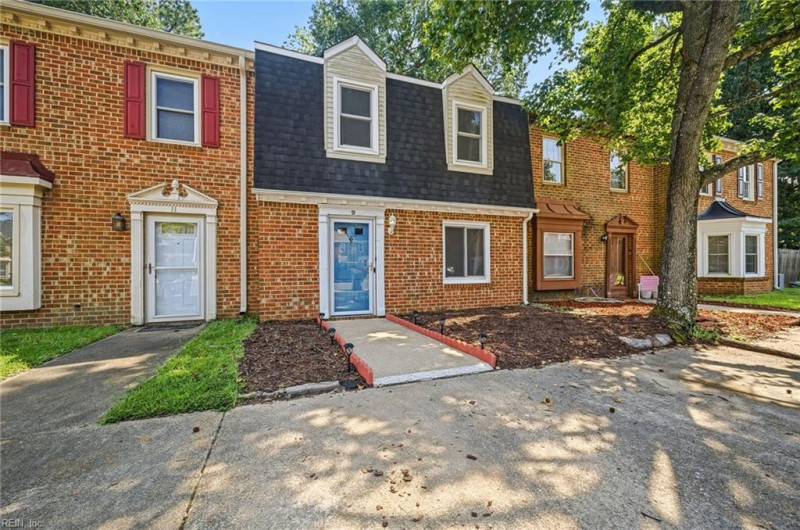 Photo 1 of 37 residential for sale in Chesapeake virginia Photo 1 of 37 residential for sale in Chesapeake virginia