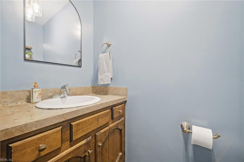 Photo 18 of 37 residential for sale in Chesapeake virginia Photo 18 of 37 residential for sale in Chesapeake virginia