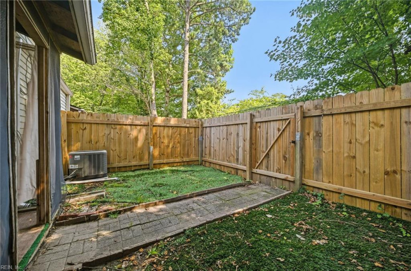 Photo 33 of 37 residential for sale in Chesapeake virginia Photo 33 of 37 residential for sale in Chesapeake virginia