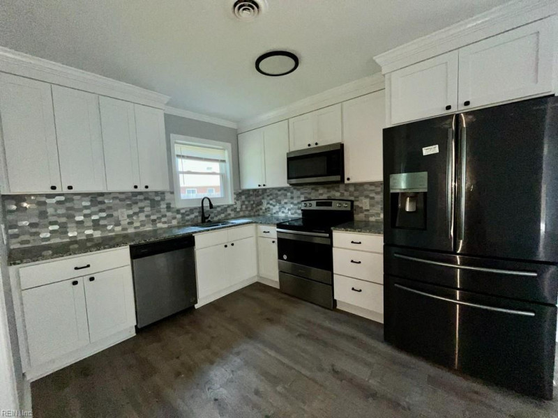 Photo 7 of 15 residential for sale in Chesapeake virginia Photo 7 of 15 residential for sale in Chesapeake virginia
