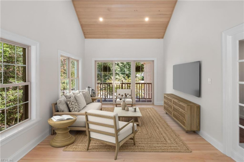Photo 12 of 46 residential for sale in Virginia Beach virginia