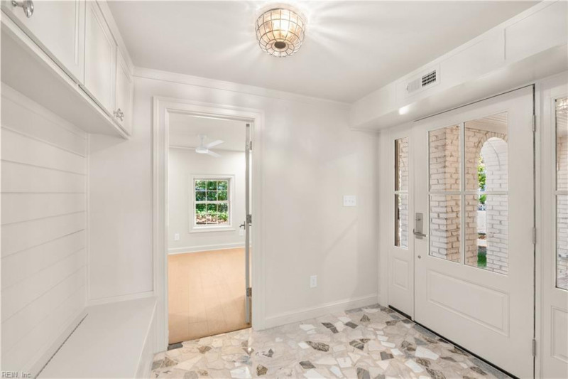 Photo 32 of 46 residential for sale in Virginia Beach virginia