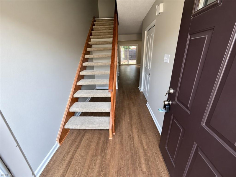 Photo 8 of 30 residential for sale in Virginia Beach virginia