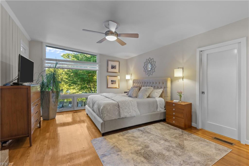 Photo 29 of 47 residential for sale in Newport News virginia